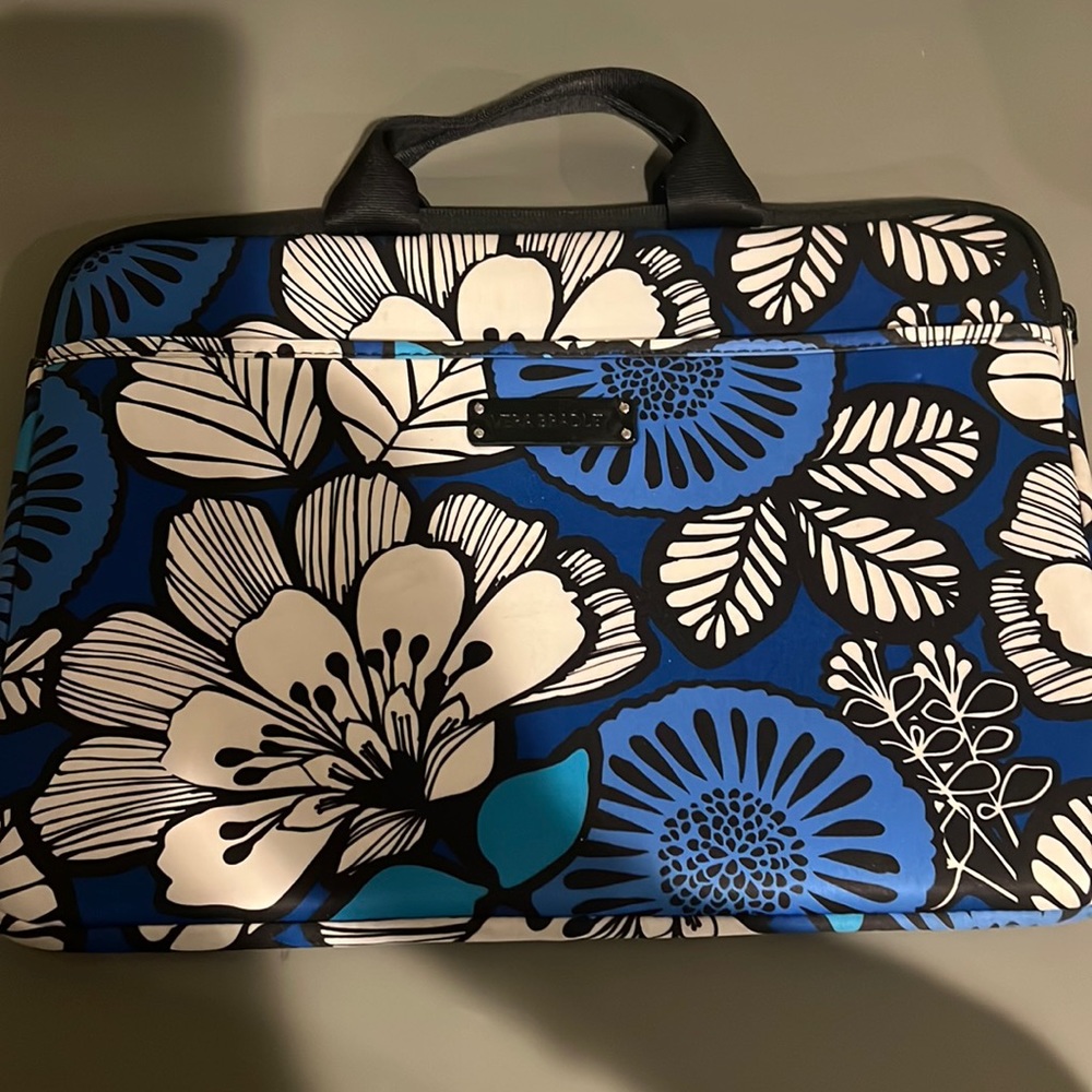 Vera Bradley laptop case sleeve up to 15 inches